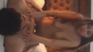 jovencita mexicana cogiendo en un hotel con hombre maduro